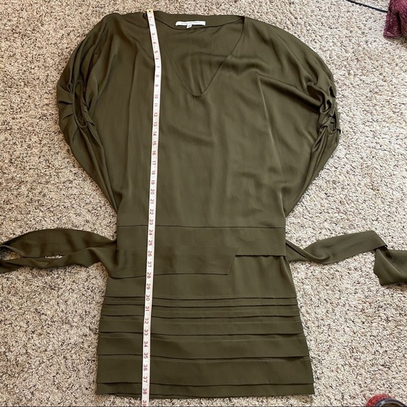 DVF silk drop waist dress ~2 - Picture 7 of 7